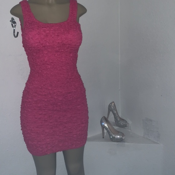 🔥COTTON:ON 2XS scrunchie bodycon mini dress hot fuchsia Barbie 80s VIDEO VIXEN - Picture 16 of 16